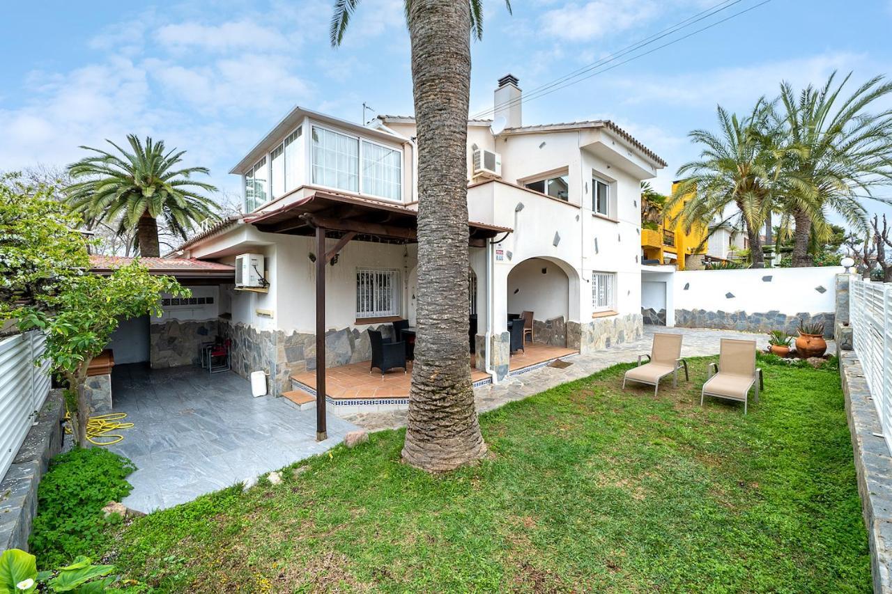 Global María Cambrils Exterior foto